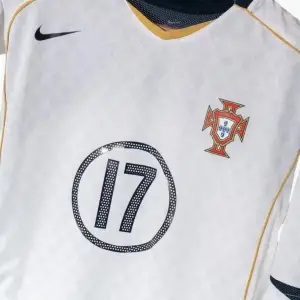 C. RONALDO 2004/05 (AWAY) PORTOGALLO