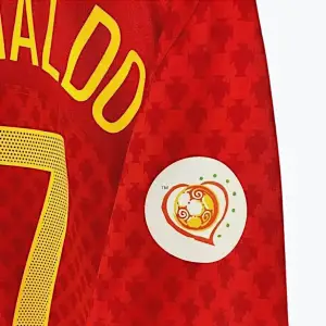 C. RONALDO 2004/05 (HOME) PORTOGALLO