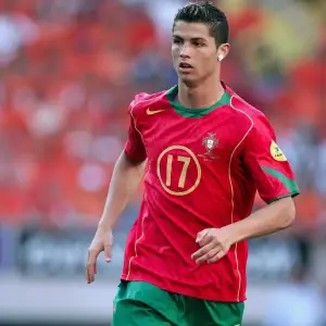 C. RONALDO 2004/05 (HOME) PORTOGALLO