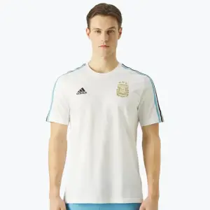 ADIDAS PERFORMANCE ARGENTINA DNA 3-STRIPES TEE