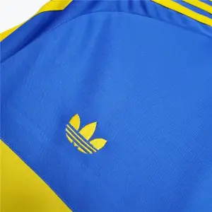 BOCA JUNIORS 1981/82 (RETRO) HOME