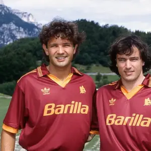 AS ROMA 1992/93 (RETRO) HOME