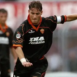 AS ROMA 1999/00 (RETRO) THIRD