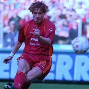 AS ROMA 1997/98 (RETRO) HOME