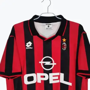 AC MILAN 1995/96 (RETRO) HOME