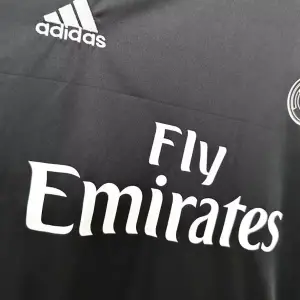 REAL MADRID 2016/17 (RETRO THIRD) LA LIGA