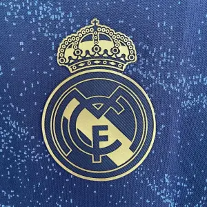 REAL MADRID 2019/20 (RETRO AWAY) LA LIGA