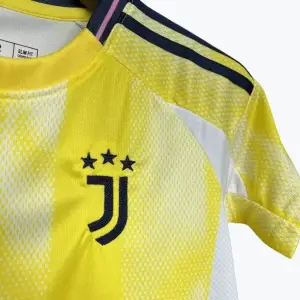 JUVENTUS 2024/25 (KIDS) KIT AWAY