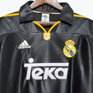 REAL MADRID 1999/00 (RETRO AWAY) LA LIGA