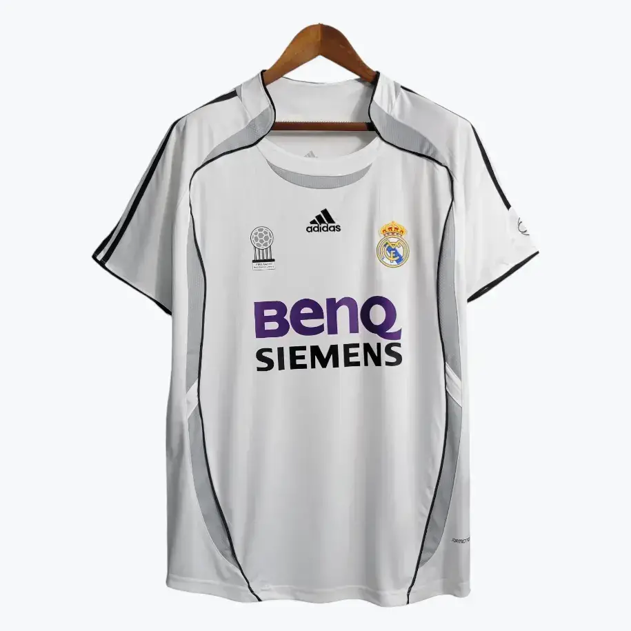 REAL MADRID 2006/07 (RETRO AWAY) LA LIGA